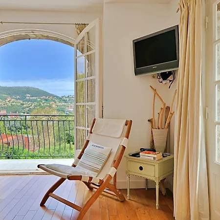 빌라 Sasso Forte, Swimming Pool, Jacuzzi And Private Cove