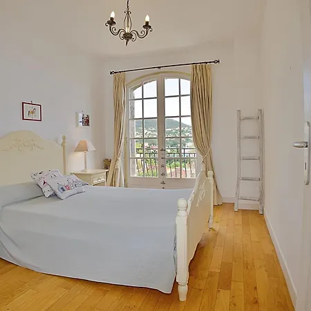 빌라 Sasso Forte, Swimming Pool, Jacuzzi And Private Cove Saint-Raphaël
