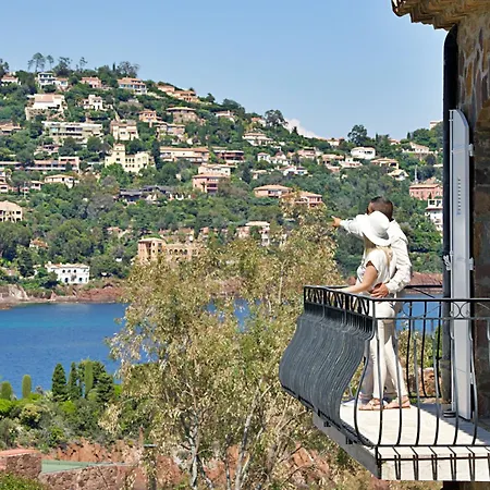 Villa Sasso Forte, Swimming Pool, Jacuzzi And Private Cove Saint-Raphael (Var)