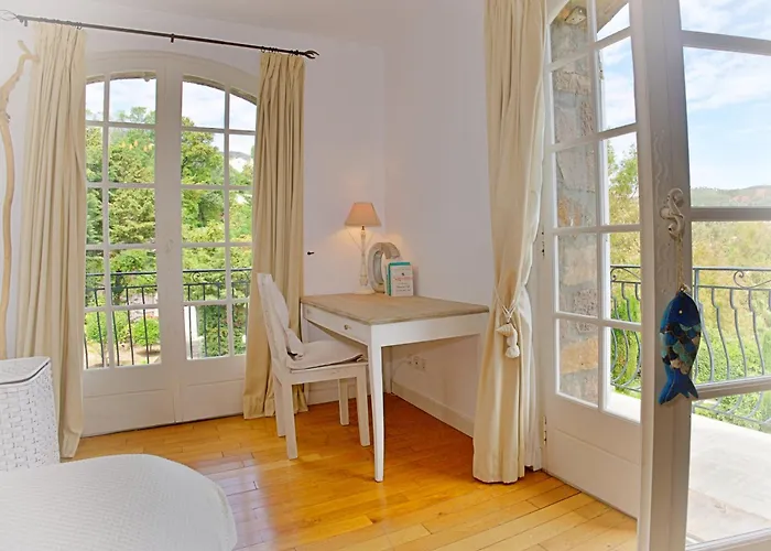 Villa Sasso Forte, Swimming Pool, Jacuzzi And Private Cove