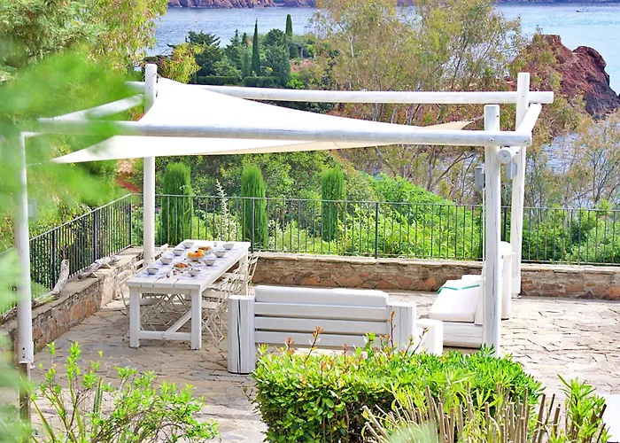 Sasso Forte, Swimming Pool, Jacuzzi And Private Cove * Saint-Raphael (Var)