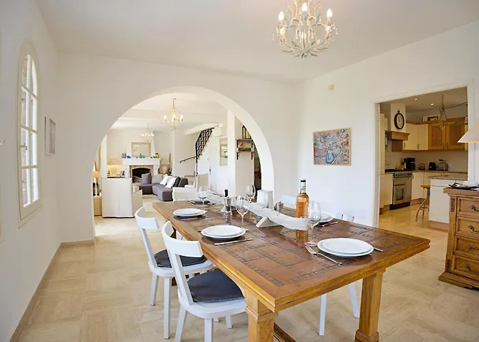 Vila Sasso Forte, Swimming Pool, Jacuzzi And Private Cove